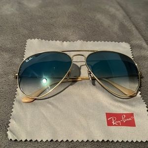 Ray Ban Aviator Sunglasses